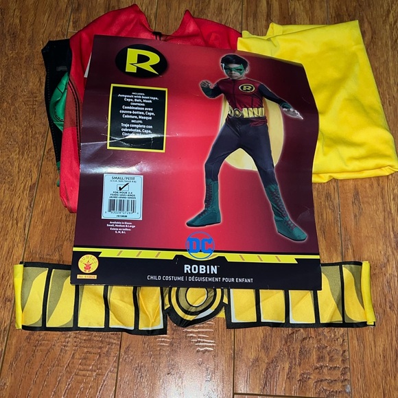 Robin costume - Picture 1 of 3